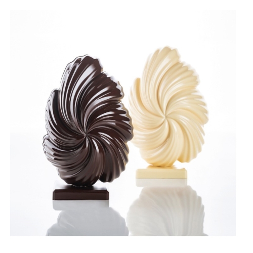 Форма д/шок. 3D "Яйцо Zefiro" d138мм h215мм, 2 двойные формы, 380гр, пластик Форма д/шок. 3D "Яйцо Zefiro" d138мм h215мм, 2 двойные формы, 380гр, пластик