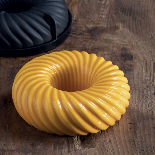 Форма для мороженого/суфле 3D "Циклон" d180мм h55мм (объем 1,036л), силикон Форма для мороженого/суфле 3D "Циклон" d180мм h55мм (объем 1,036л), силикон